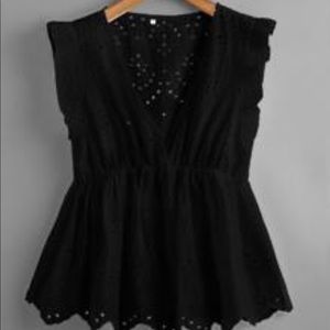 Black eye lit v neck baby doll blouse